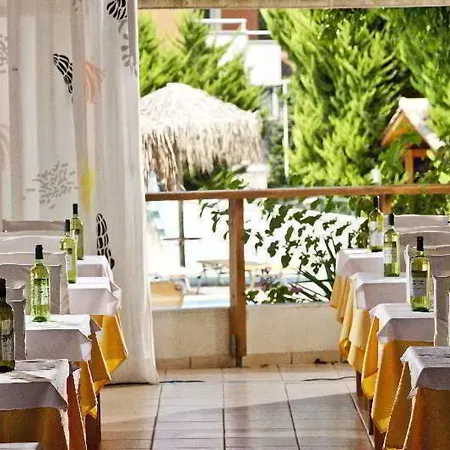 Ionian Sea & - Aqua Park Hotell 4*