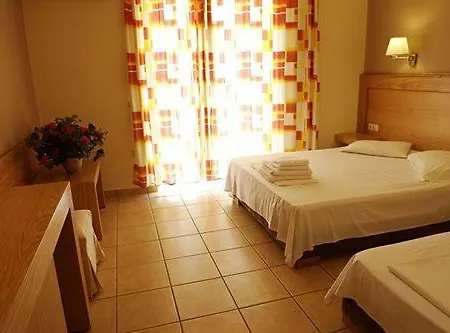 Ionian Sea & - Aqua Park Otel 4*